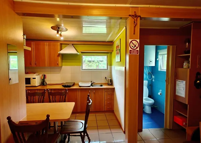 Lesna Ostoja W Centrum Puszczy Nadnoteckiej Otoczona 3 Jeziorami *