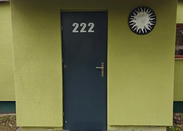 Lesna Ostoja W Centrum Puszczy Nadnoteckiej Otoczona 3 Jeziorami Miedzychod